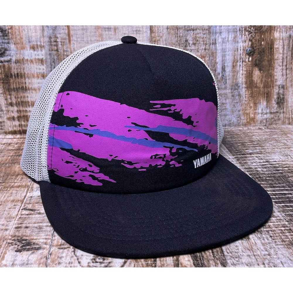 Yamah Graffiti SnapBack Trucker Hat Unisex